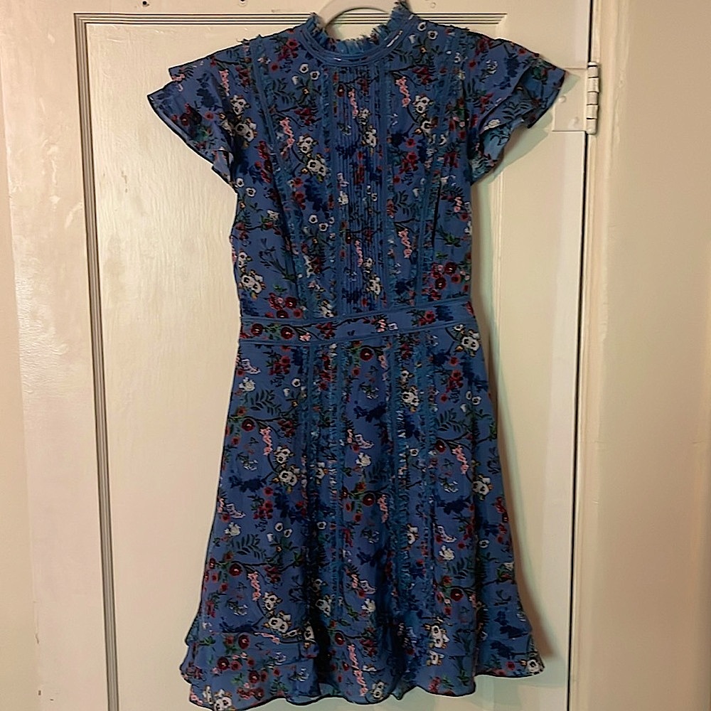 Alice + Olivia Short Floral Silk Dress